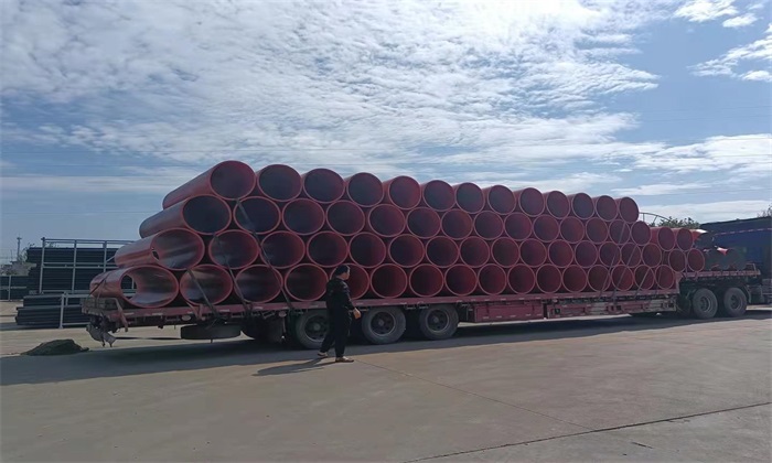 隧道逃生管连接方式及设计规范要求