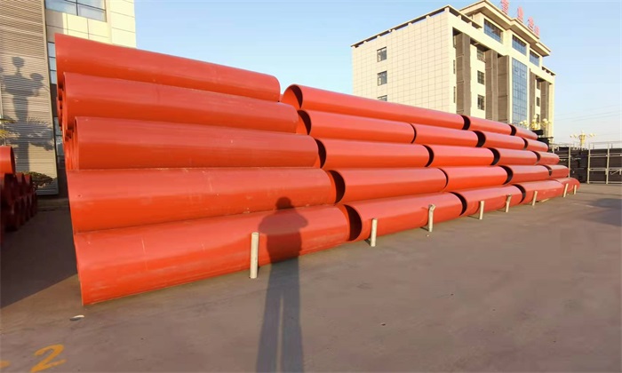 象山湾疏港高速凤盘山隧道双洞贯通   隧道逃生管