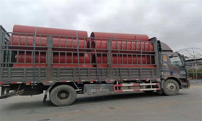 云南弥勒至蒙自高铁隧道全部贯通  隧道逃生管