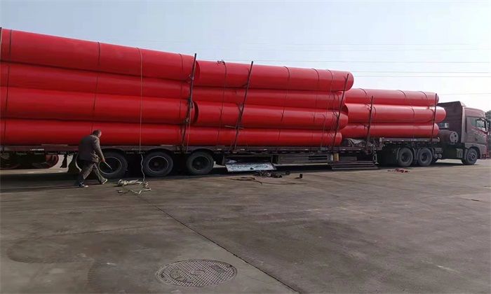 贵南高铁九万大山四号隧道掘进7800米  隧道逃生管(图1)